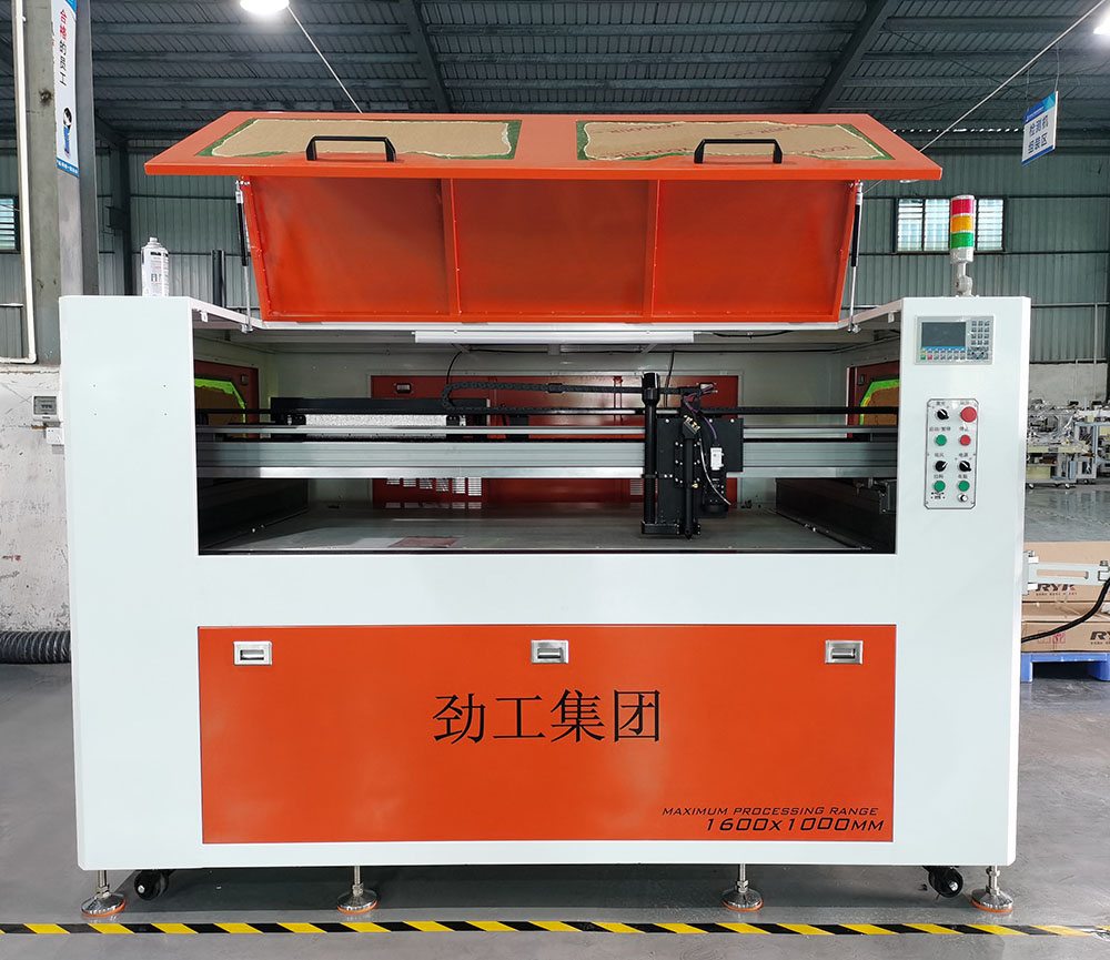 高效生产，轻松应对各种材料，天行官方网站_天行（中国）股份有限公司大尺寸模切机天行官方网站_天行（中国）股份有限公司助您一臂之力